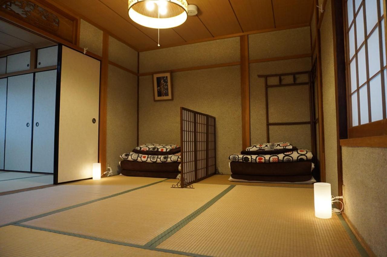 Guesthouse Ten-Roku - Female Only Ōsaka Exterior foto
