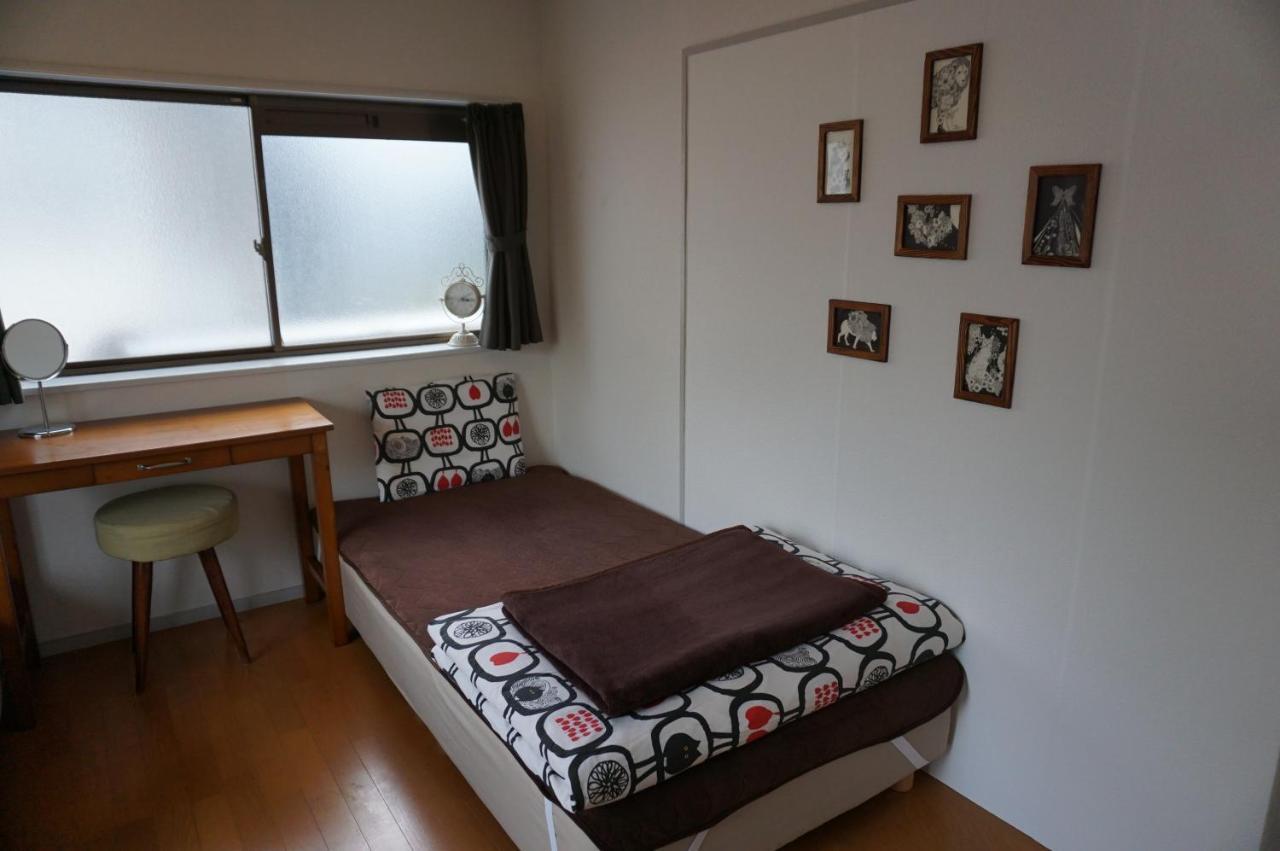 Guesthouse Ten-Roku - Female Only Ōsaka Exterior foto