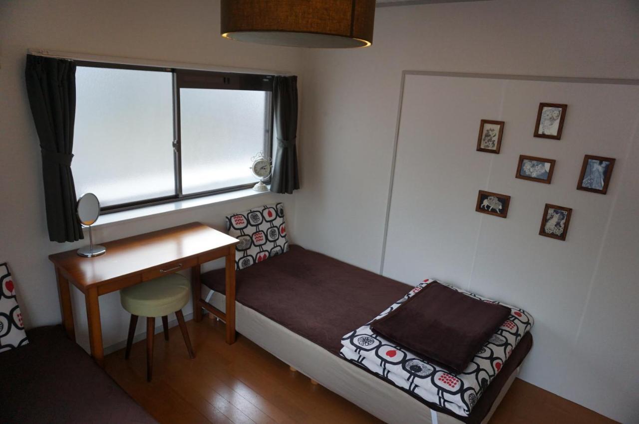Guesthouse Ten-Roku - Female Only Ōsaka Exterior foto